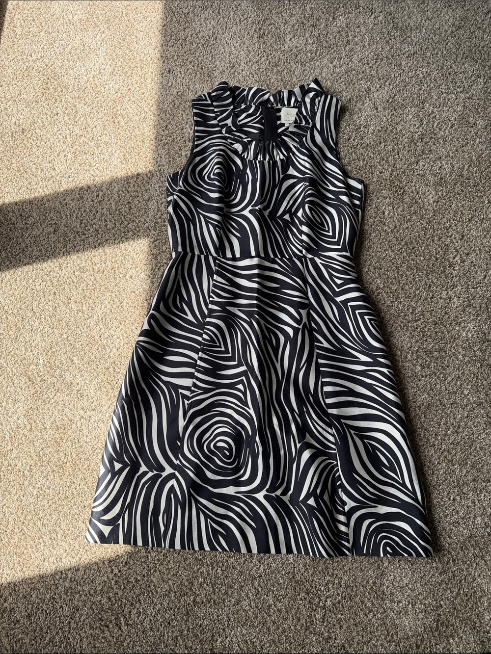Kate Spade Black and White Patterned Dress 4